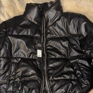 Fashion Nova Crop Black Puffer Jacket